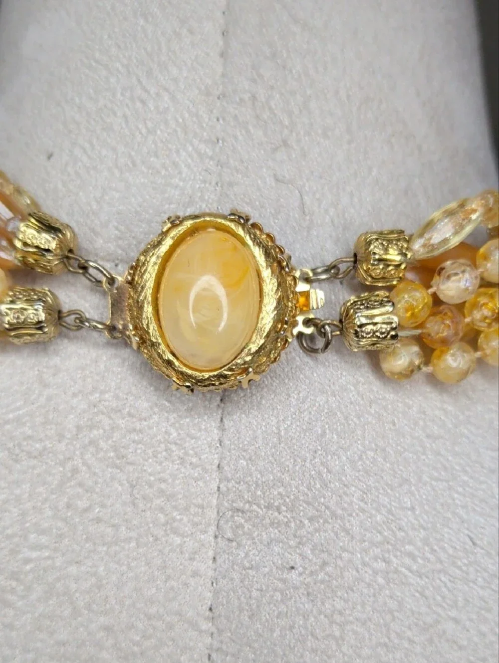 Vintage 50s Necklace Multistrand Tan Cream Decorative Closure Elegant MCM